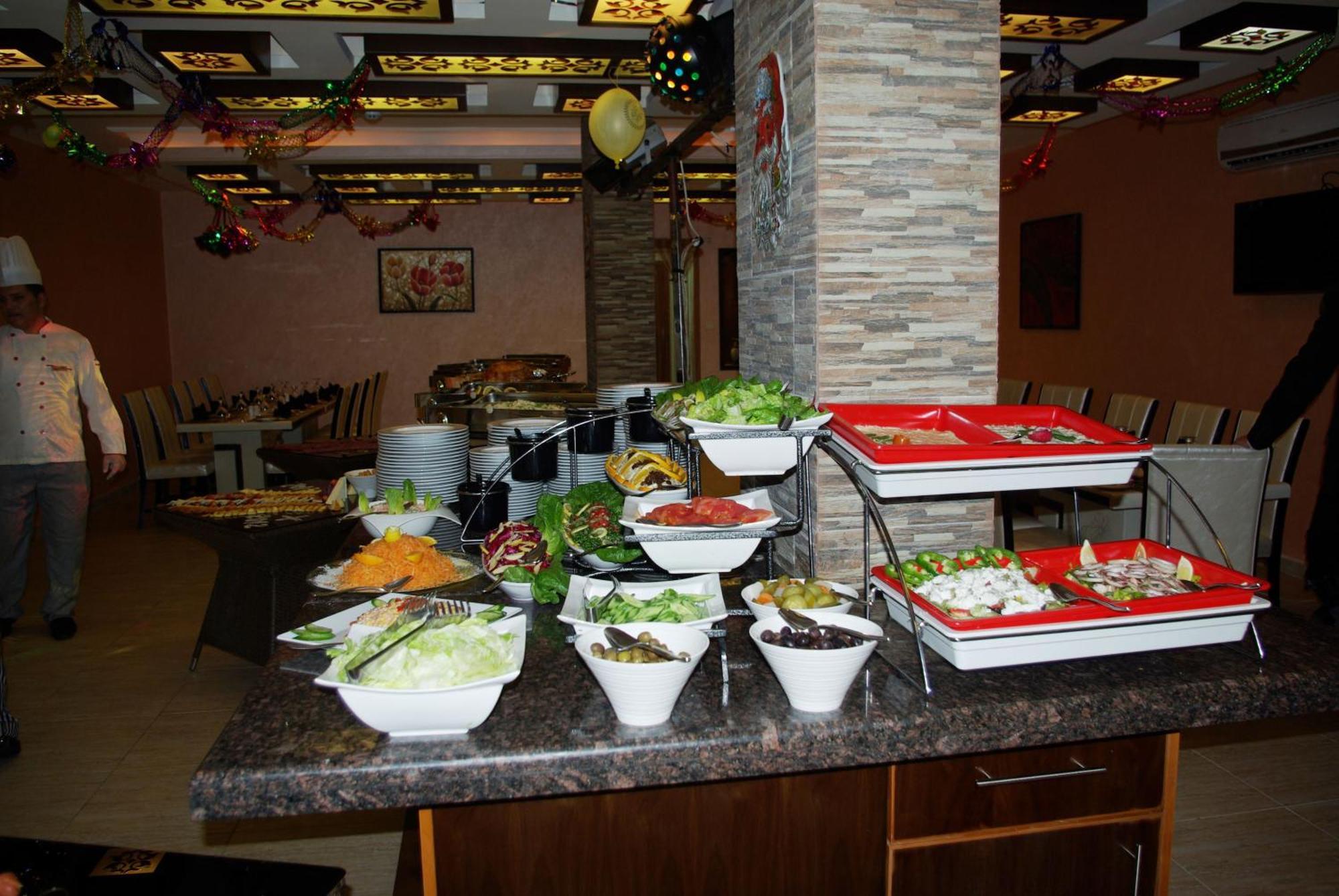 Seven Wonders Hotel Wadi Musa Exterior photo