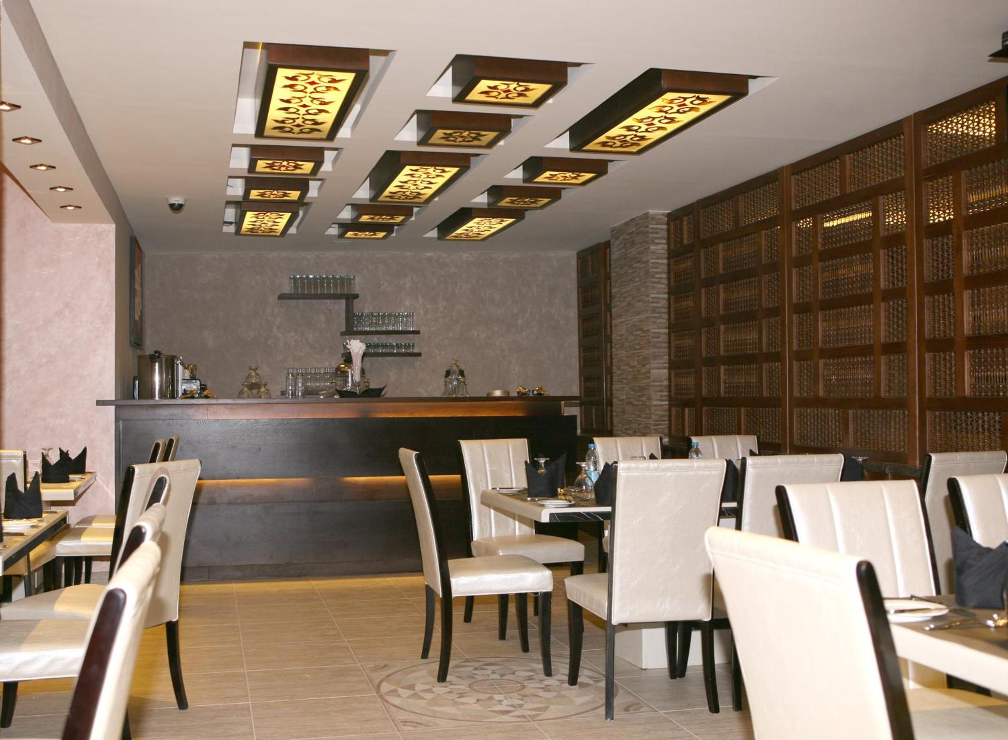 Seven Wonders Hotel Wadi Musa Exterior photo