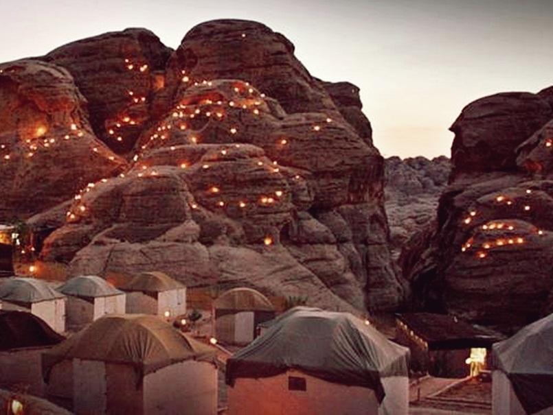 Seven Wonders Hotel Wadi Musa Exterior photo